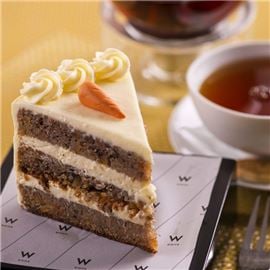 W Café Cake